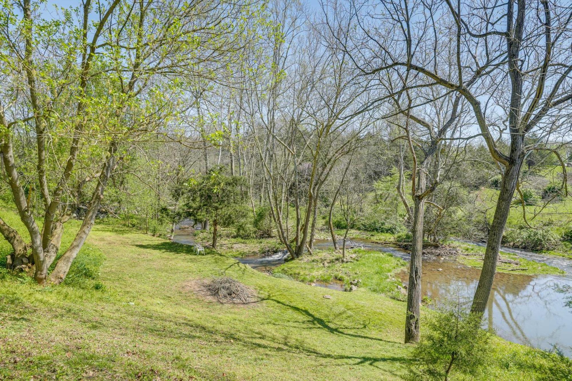 Waterfront Virginia Retreat With Canoe, Pets Welcome Rileyville Εξωτερικό φωτογραφία