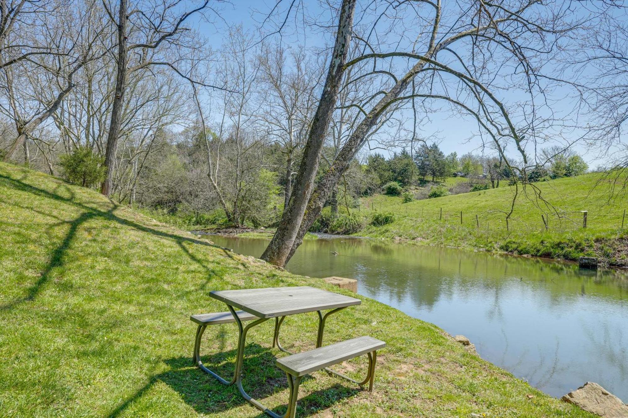 Waterfront Virginia Retreat With Canoe, Pets Welcome Rileyville Εξωτερικό φωτογραφία